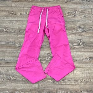 Wonder work scrub pants. Pink. Size XS Tall.